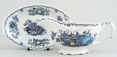 Sauce Boat with Stand